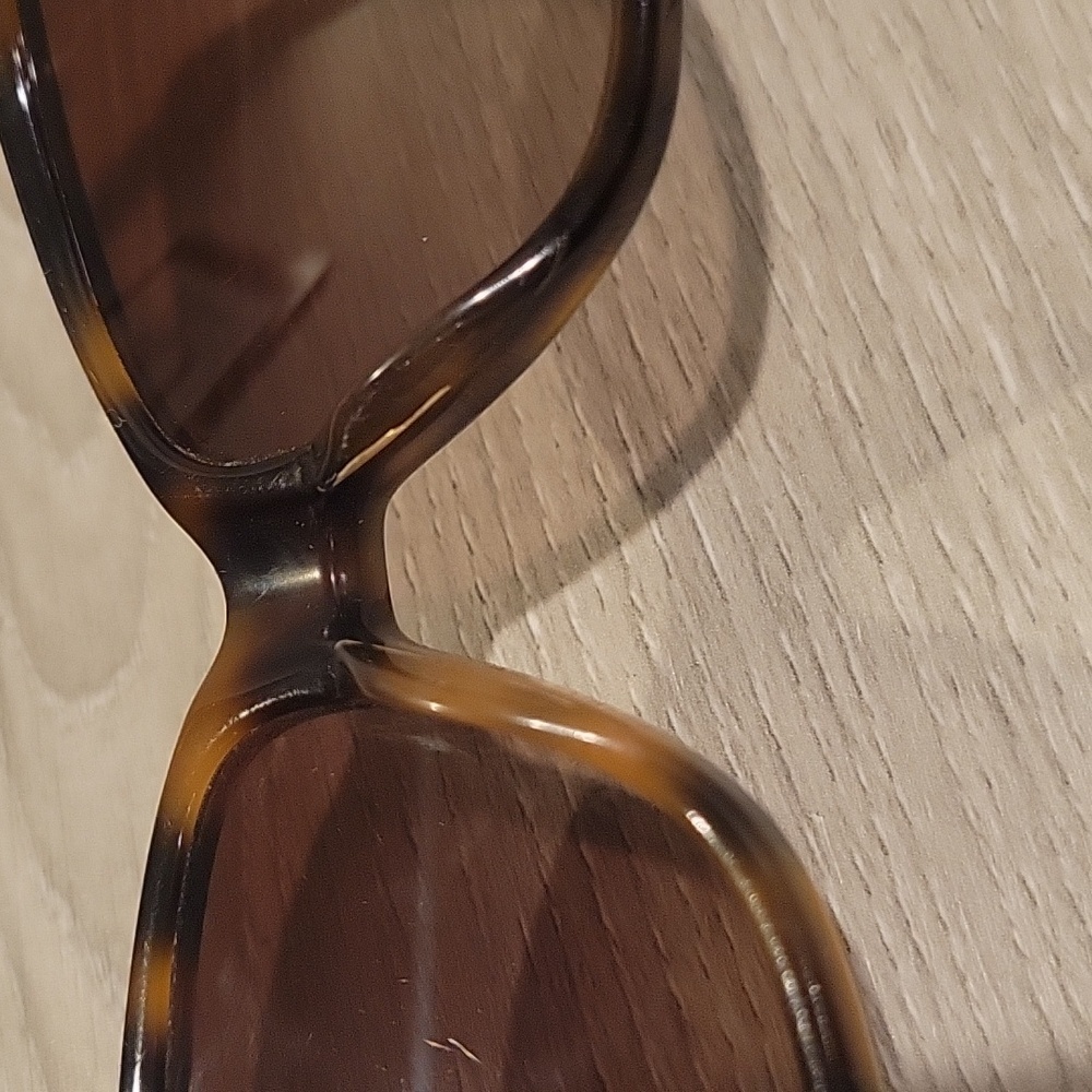 Coach L005 Harper Sunglasses- Brown gradient - Picture 5 of 5